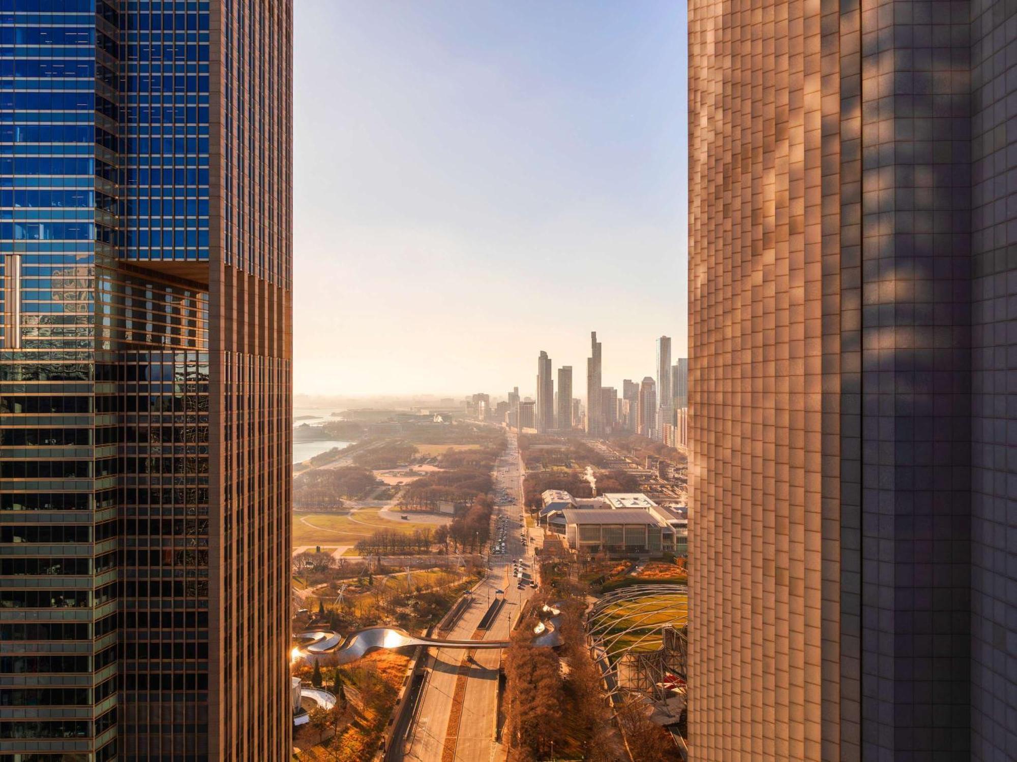 Fairmont Chicago Millennium Park Hotel Екстериор снимка